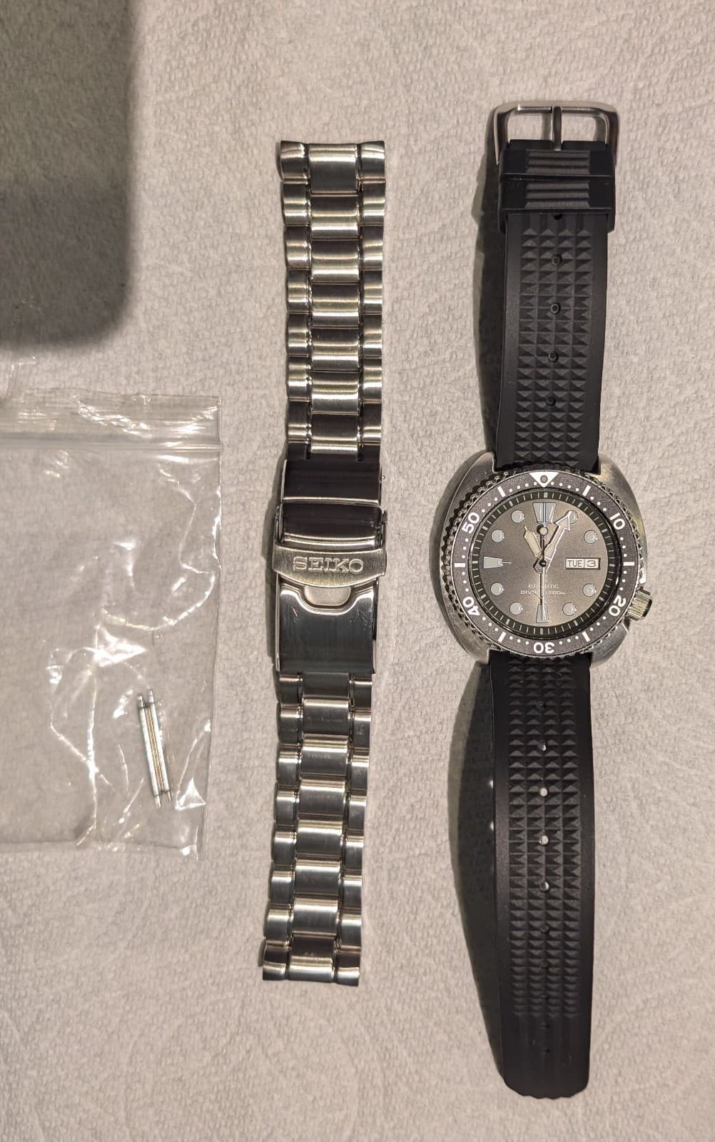 Seiko Turtle Prospex SRPC23J1 - Gray dial Automatic Dive Watch w/ bracelet+strap