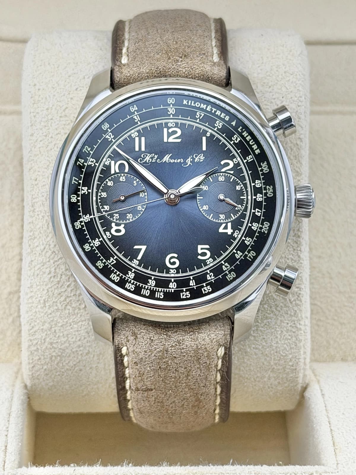 H Moser & Cie Endeavour Chrono Blue Leather Strap 1220-1200 Complete 2026