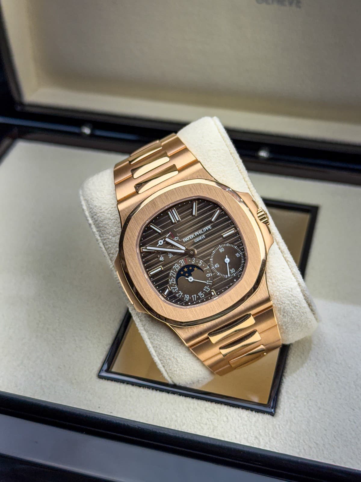 Patek Philippe Nautilus Brown Men's Watch - 5712-1R-001
