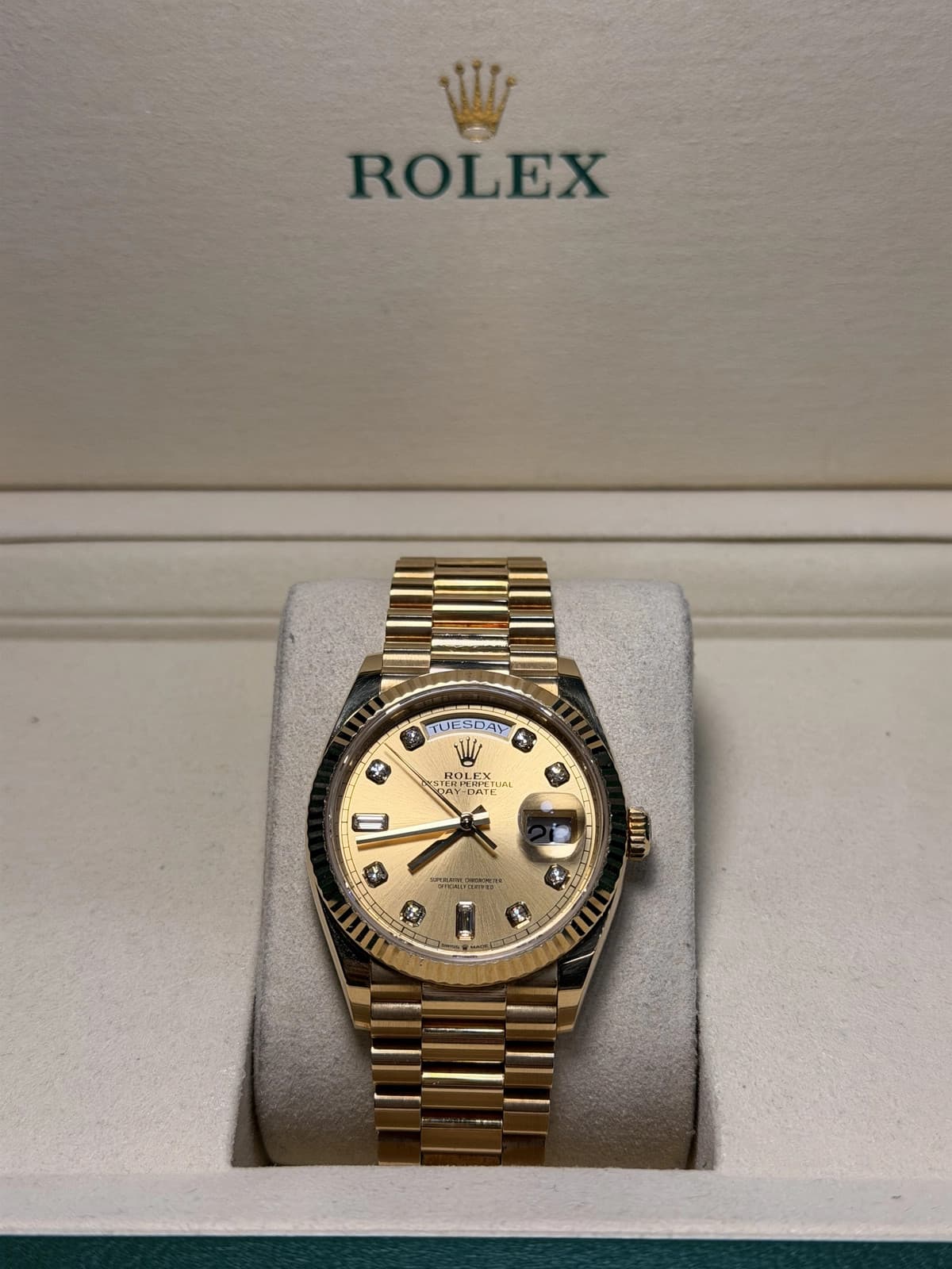 Rolex Day-Date 36 Champagne Diamond Dial on President 128238 Complete 2022