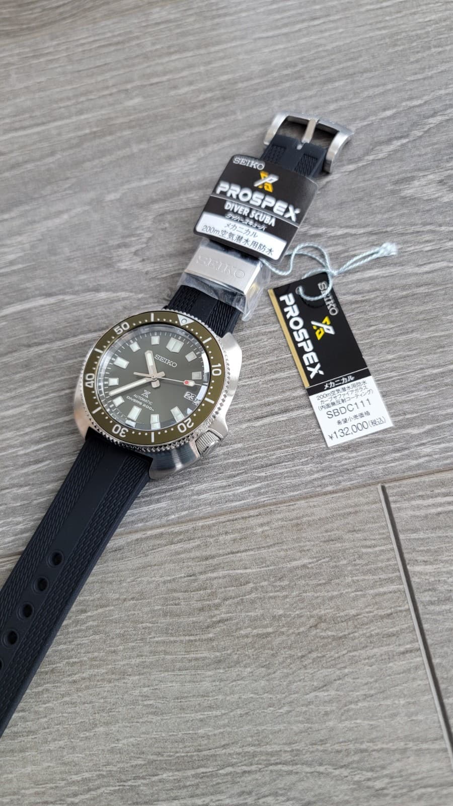 Seiko Prospex Green Men's Watch Captain Willard Japan Release - SBDC111 SPB153 