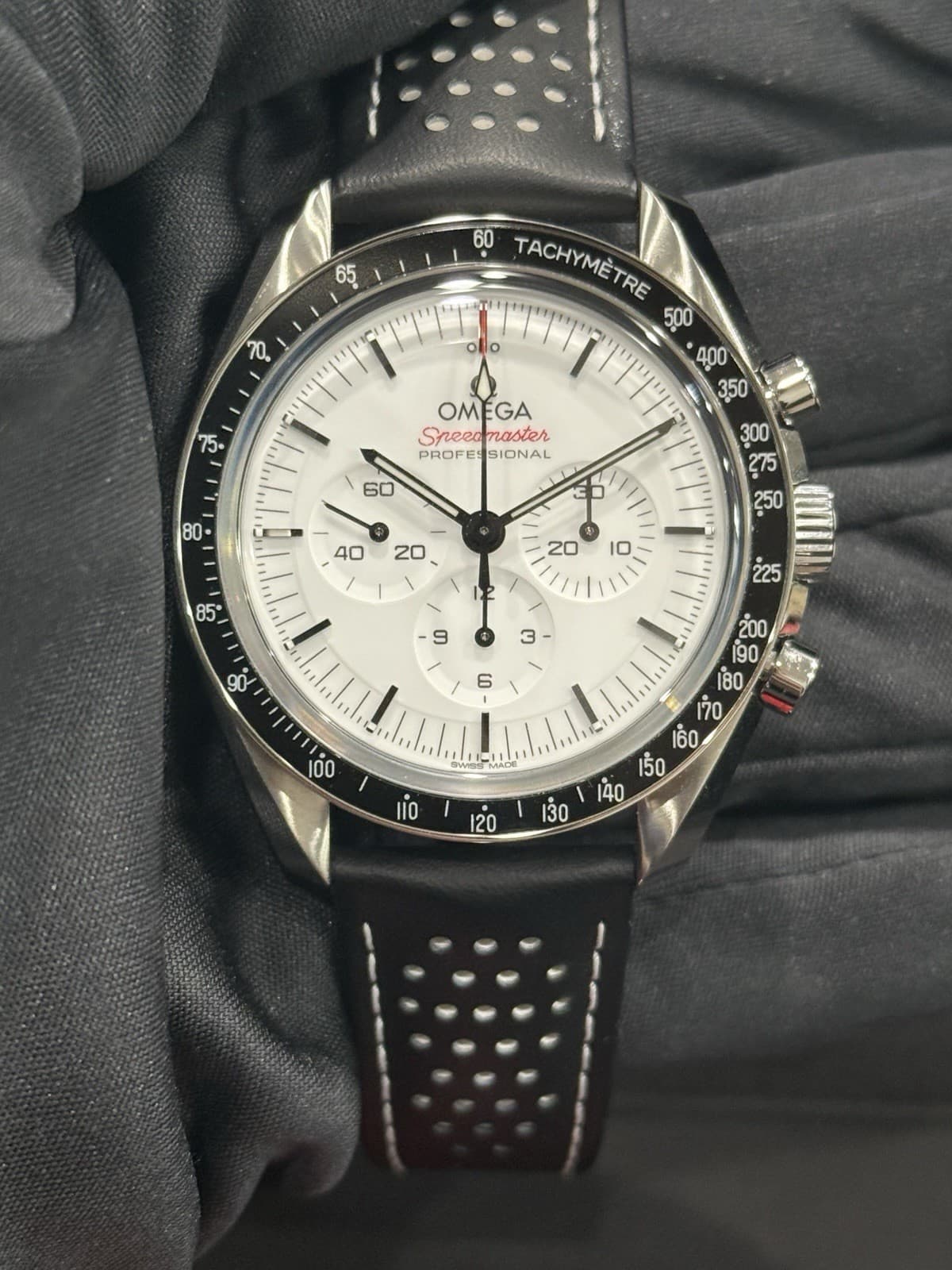 Omega Speedmaster Moonwatch 310.32.42.50.04.002 No Original Pillow Full Set 2024