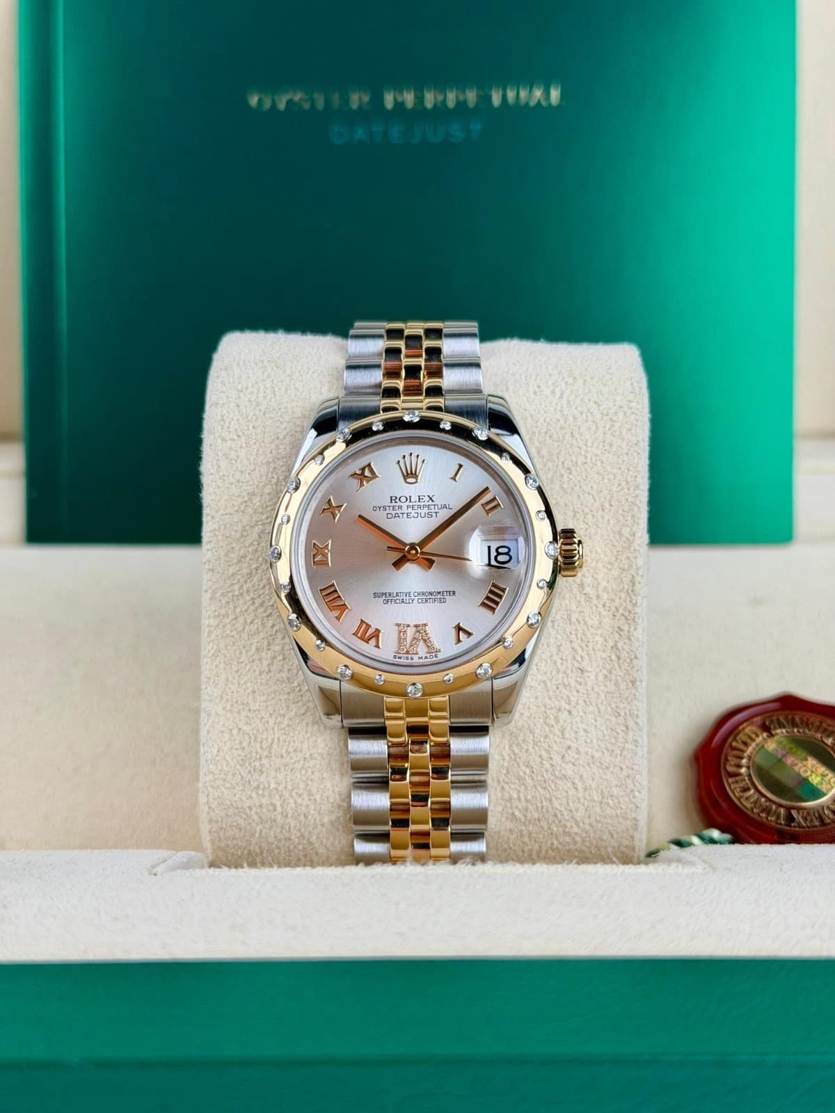 Rolex Datejust 31 Silver Roman VI Domed Jubilee Preowned Watch&Box 178343