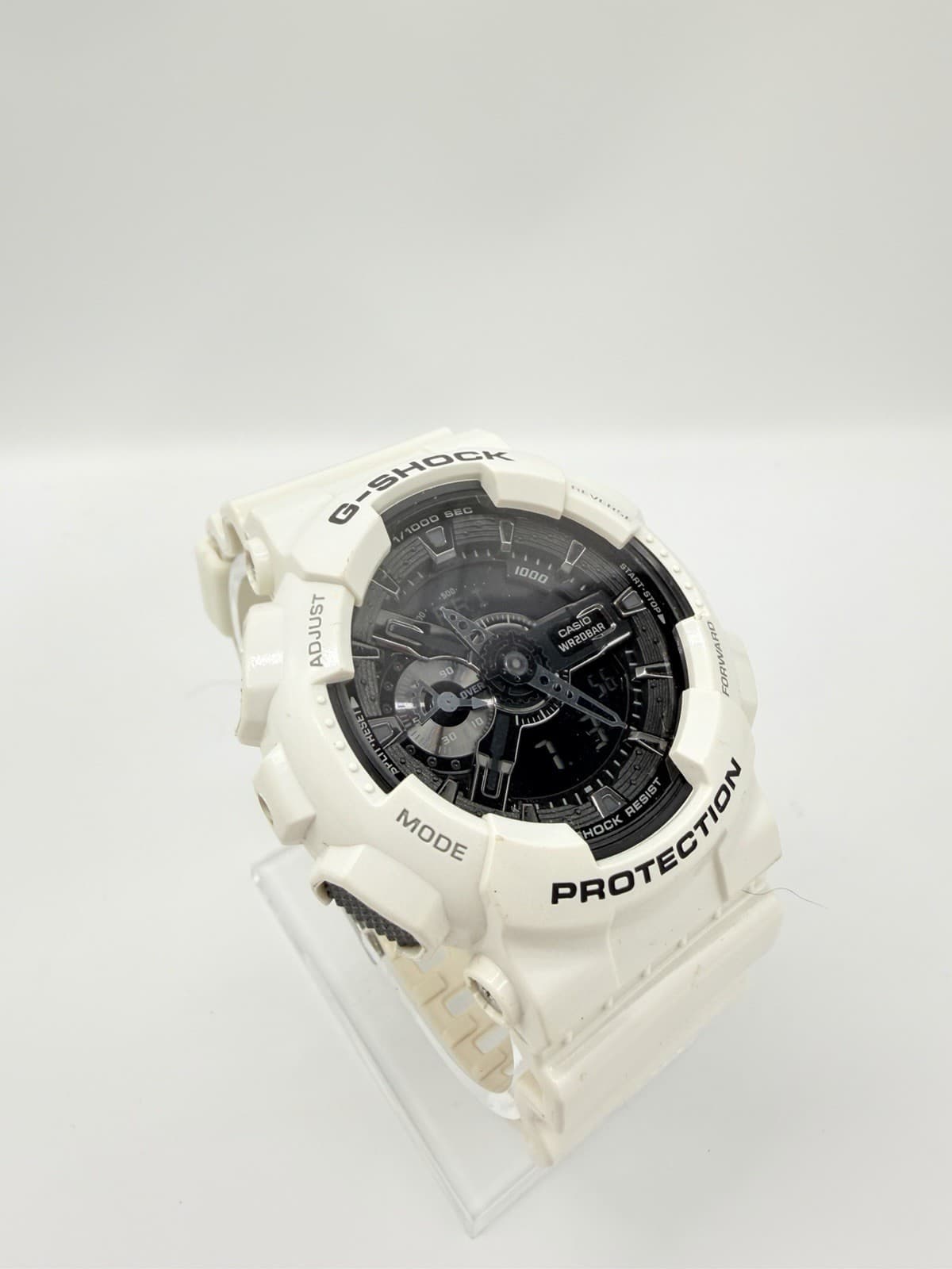Casio G-Shock GA-110C-7A White Analog Digital Watch 5146 200M Working