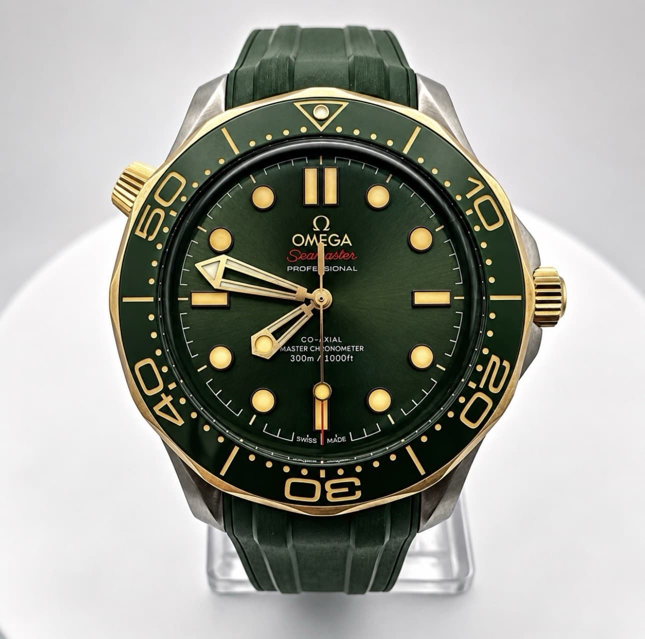 Omega Seamaster Diver 300 M Chronometer | Green Dial | Bronze Gold |Titanium