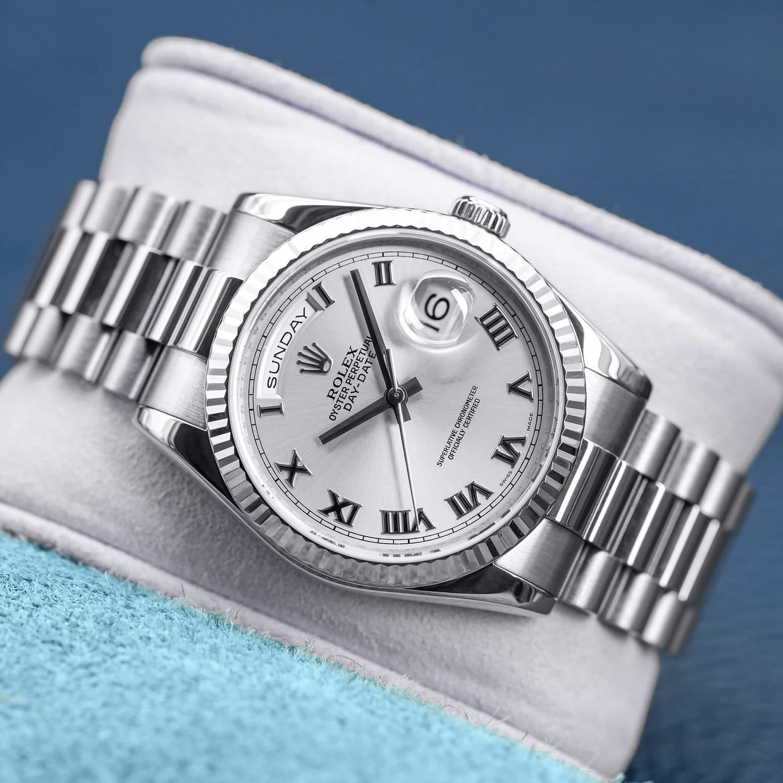 Rolex Day-Date 36 Day-Date White Gold Fluted / Oyster / Paved 118239
