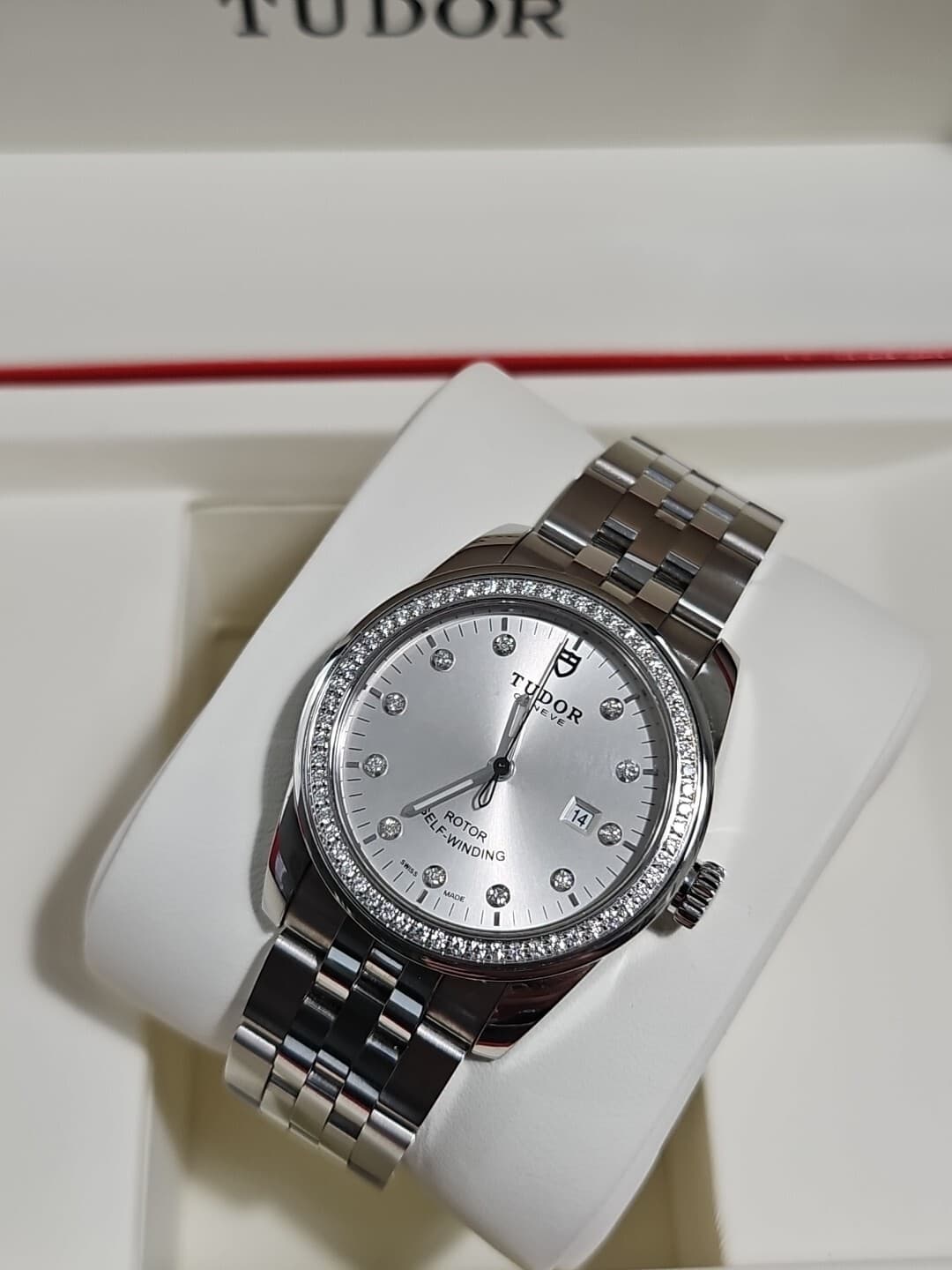 Tudor Glamour Date (53020) Factory Diamond Dial And Bezel Ladies Watch (31mm)