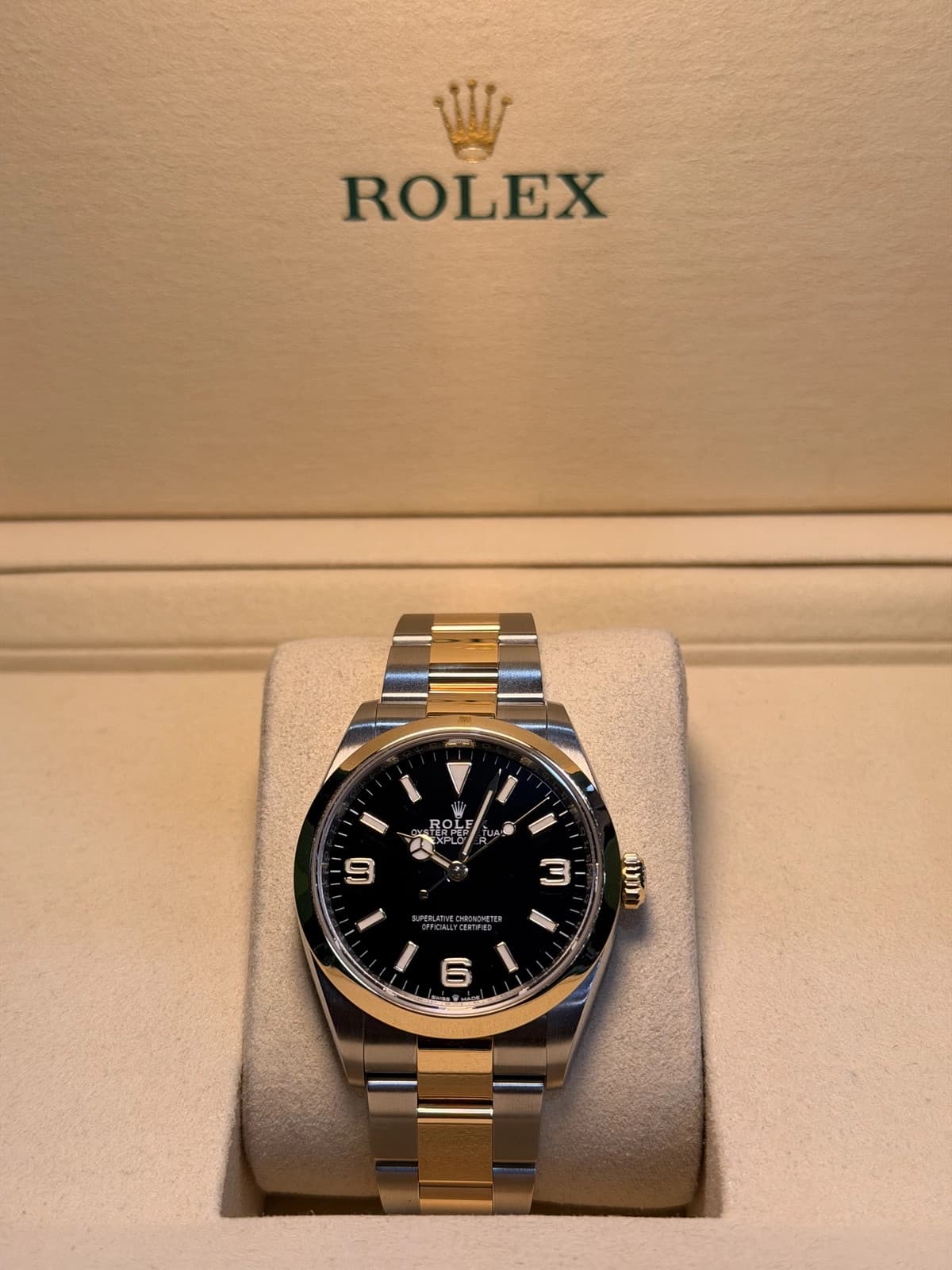 Rolex Explorer I Black Dial on Oyster 124273 with Box