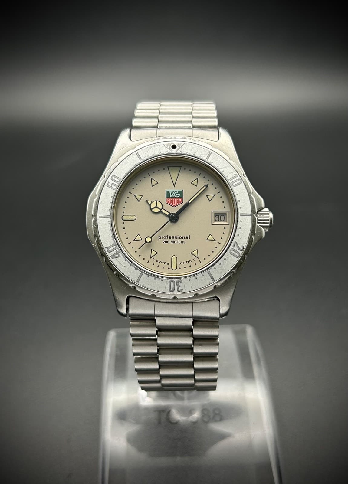 Tag Heuer 2000 Professional 200m  Grey Dial  Ref - 972.006
