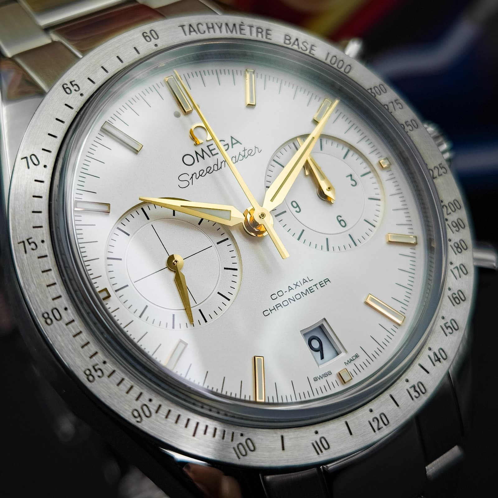 Omega Speedmaster ‘57 Box Papers Silver Gold Chrono Watch 331.10.42.51.02.002