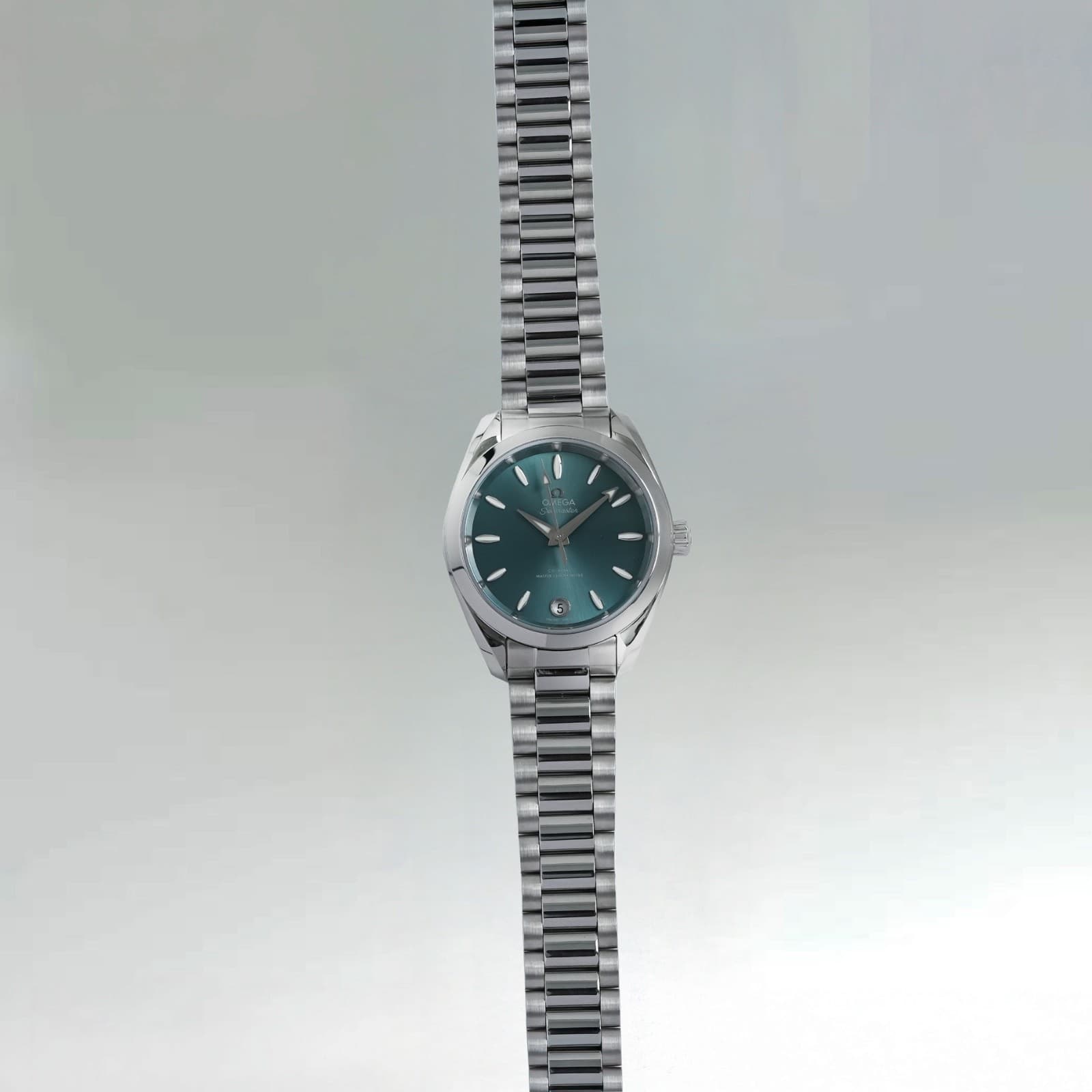 OMEGA Seamaster Aqua Terra Shades 220.10.34.20.10.001