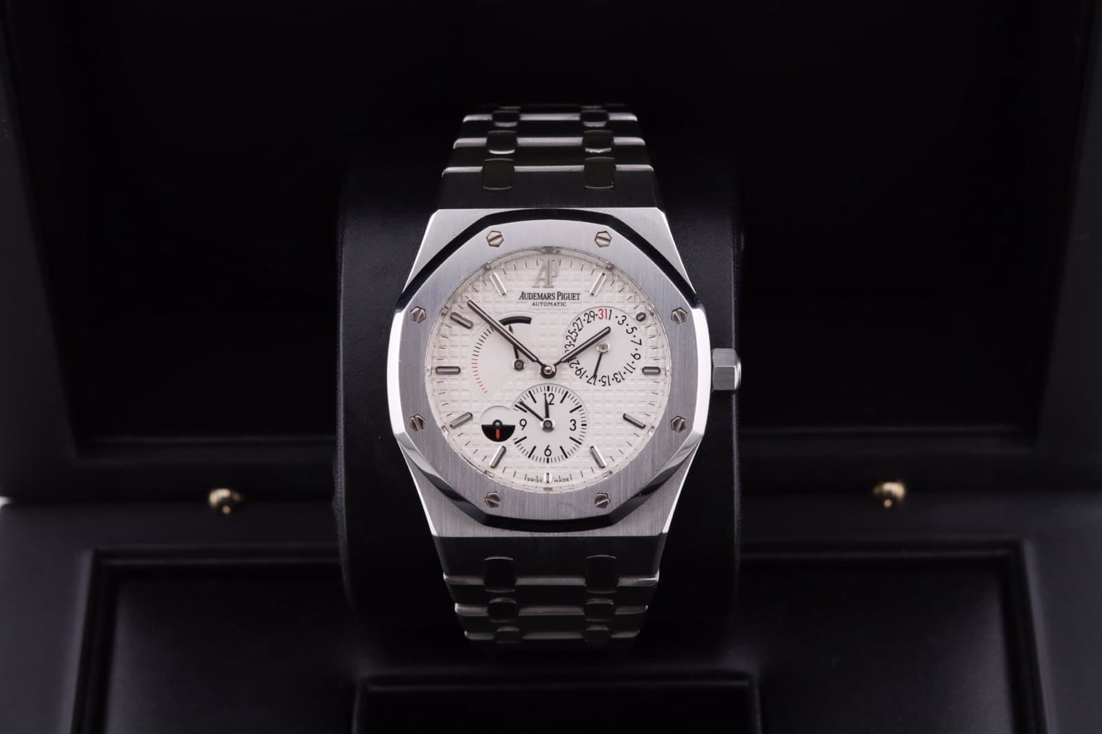 AP Royal Oak Dual Time Power Reserve 39mm White Dial Steel, 26120ST.OO.1220ST.01