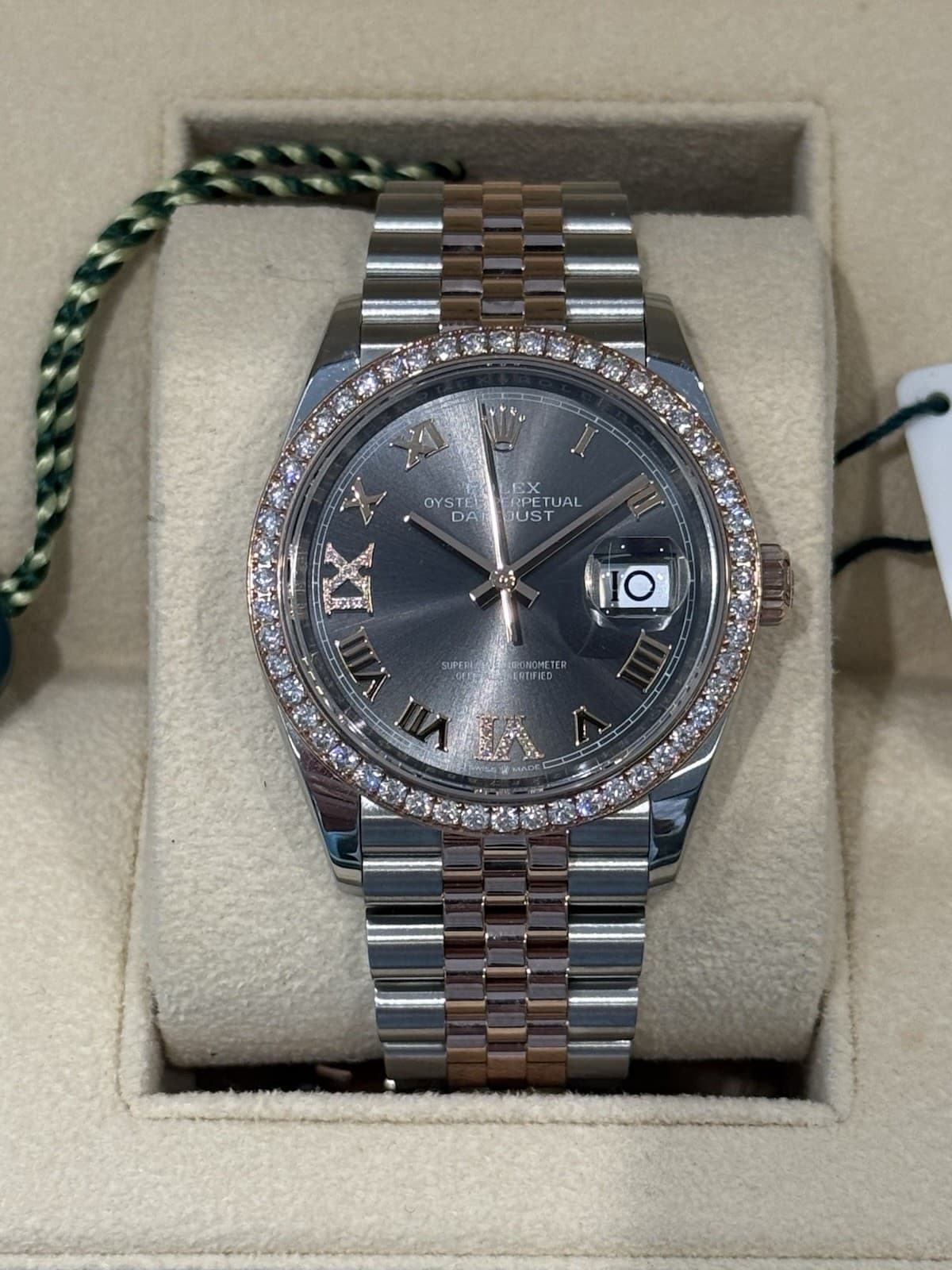2024- Rolex Datejust - Diamond Bezel Rose Gold - Ref: 126281RBR - Box and Papers