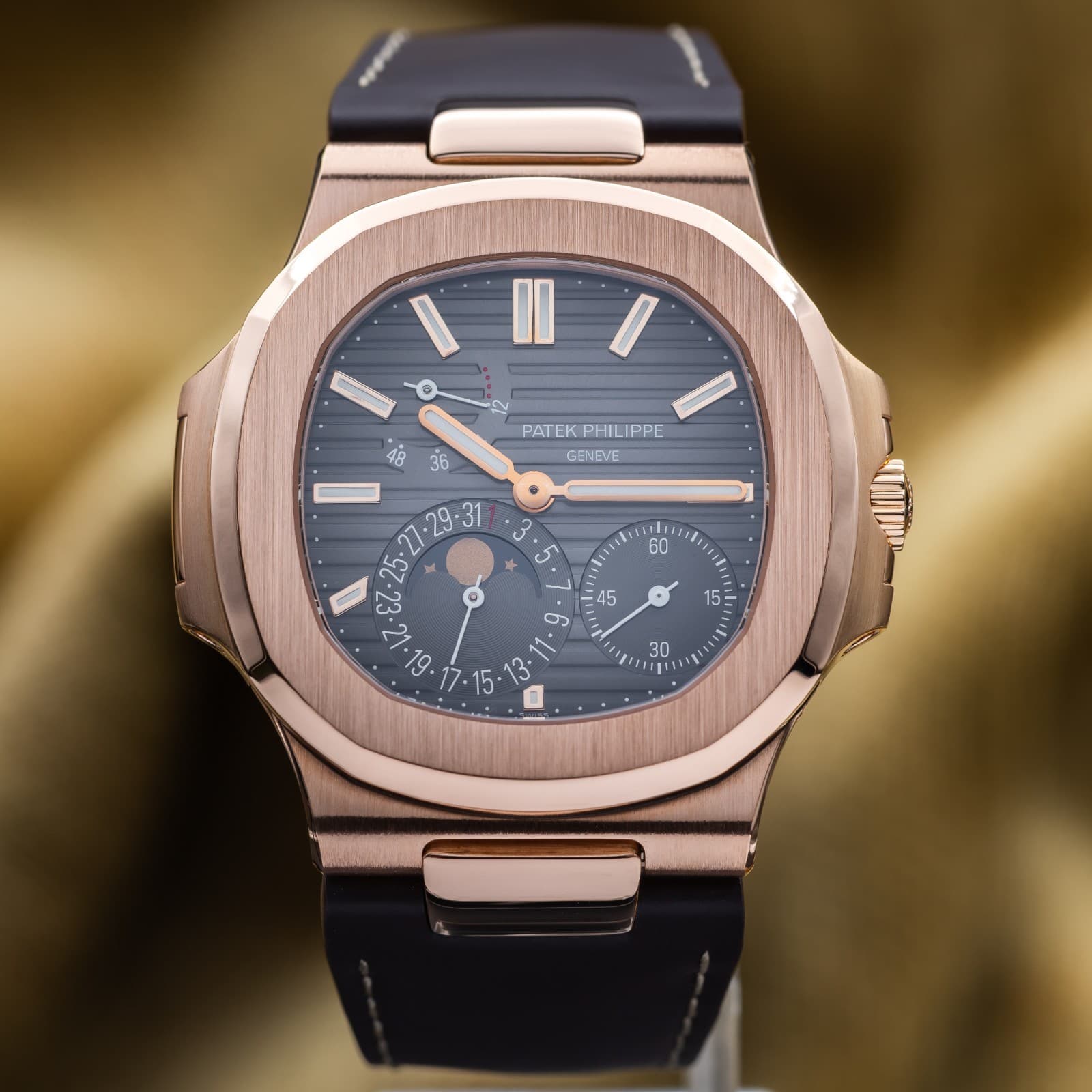 Patek Philippe Nautilus Moon Phase Rose Gold 40mm 5712R-001 - Full Set