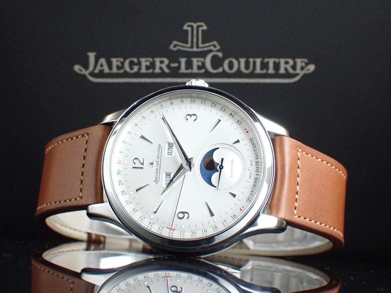 Jaeger-LeCoultre Master Control Calendar Q4148420 Automatic 40mm Box Papers