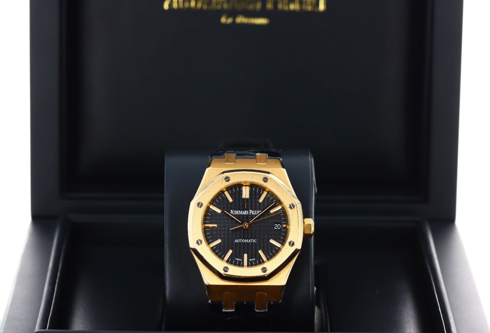 Audemars Piguet Royal Oak 37mm, Black Dial - 18kt Rose Gold 15450OR.OO.D002CR.01