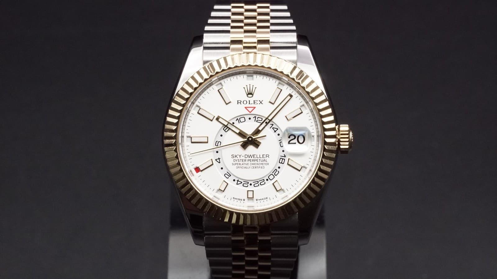 2023 Rolex Sky-Dweller 336933 42mm
