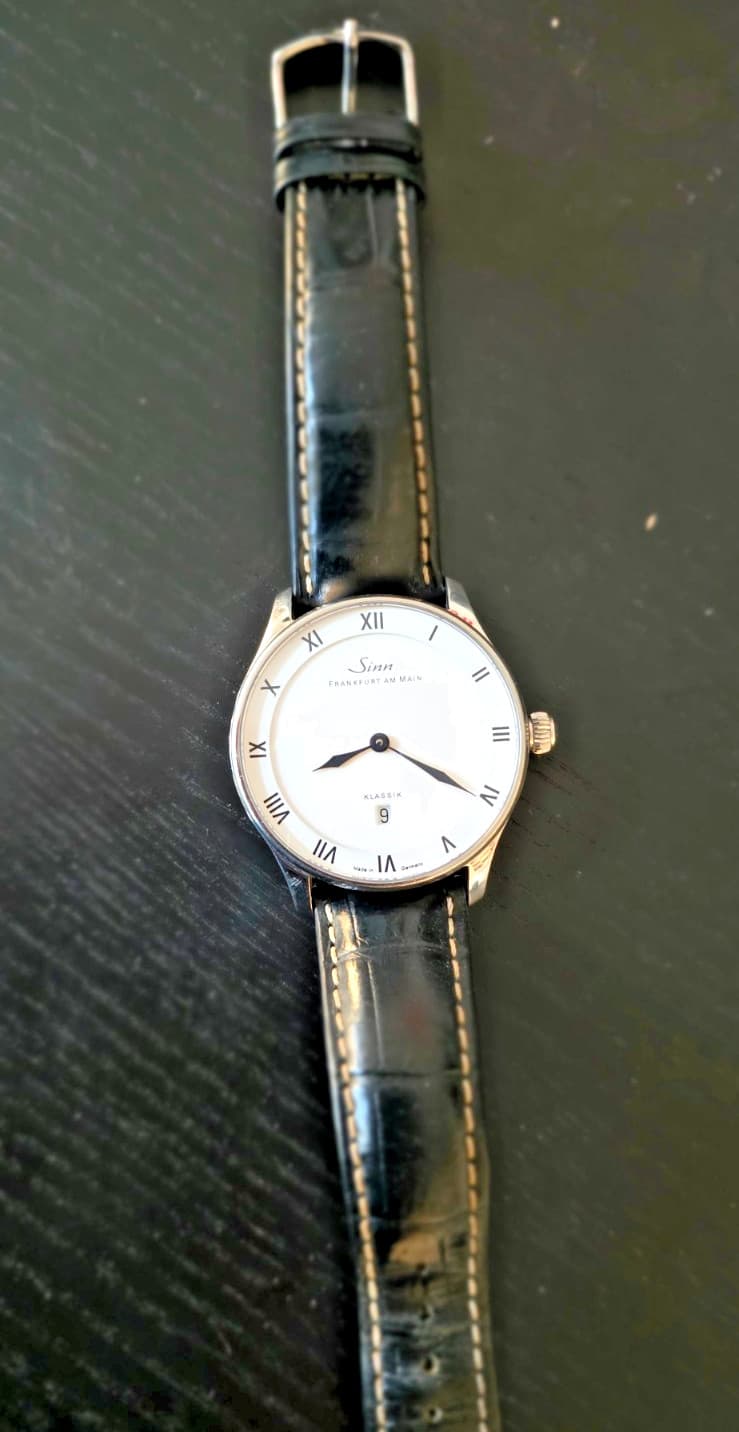 1746 Sinn Klassik Man's Watch - In Very good condition