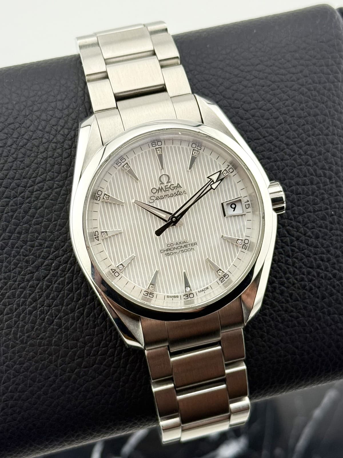 Omega Seamaster Aqua Terra Mother Of Pearl Diamond Dial - 231.10.39.21.55.001