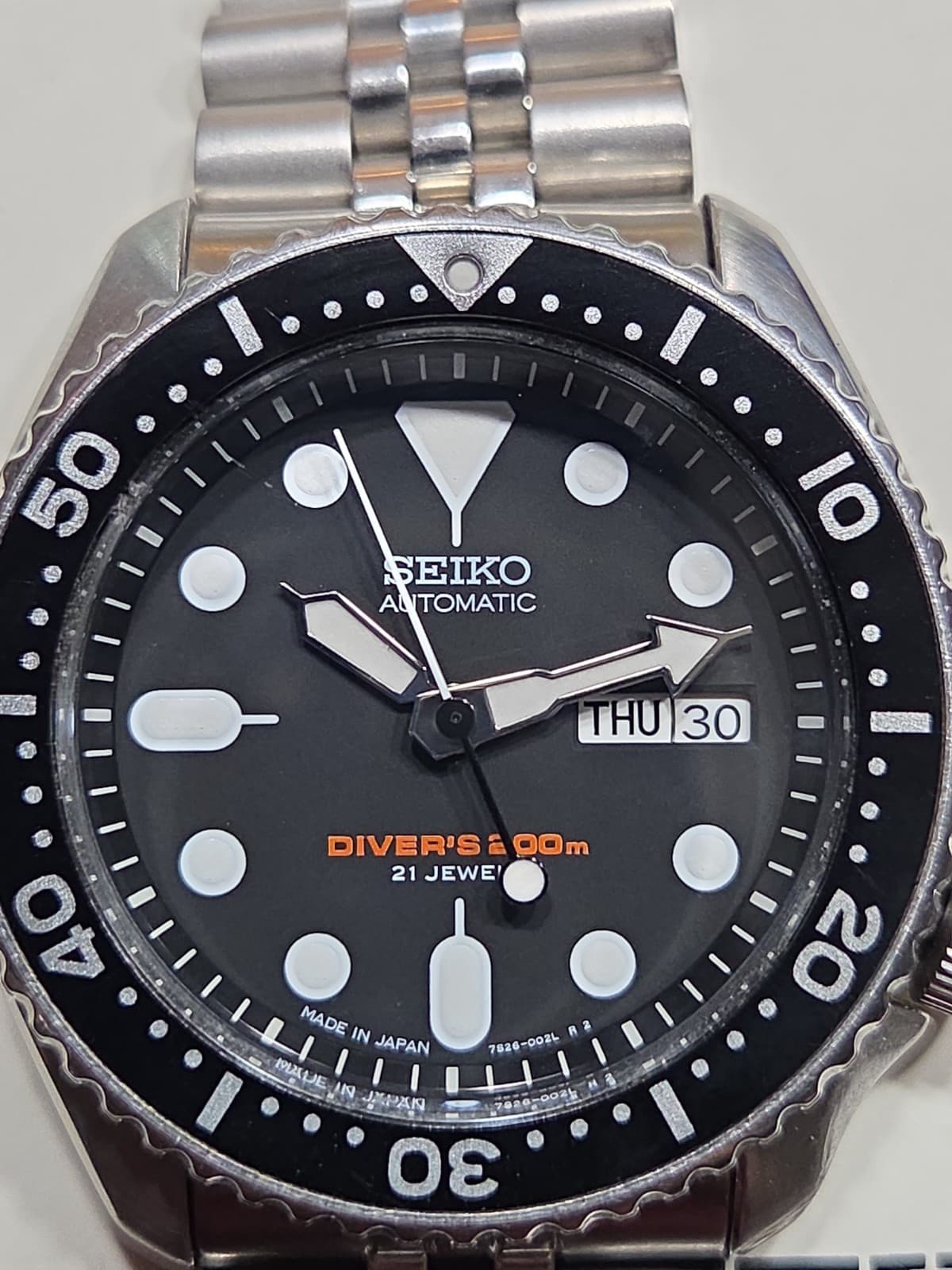 Seiko "BlackBoy" Men's Black Watch - SKX007J1 All Original Watch. 