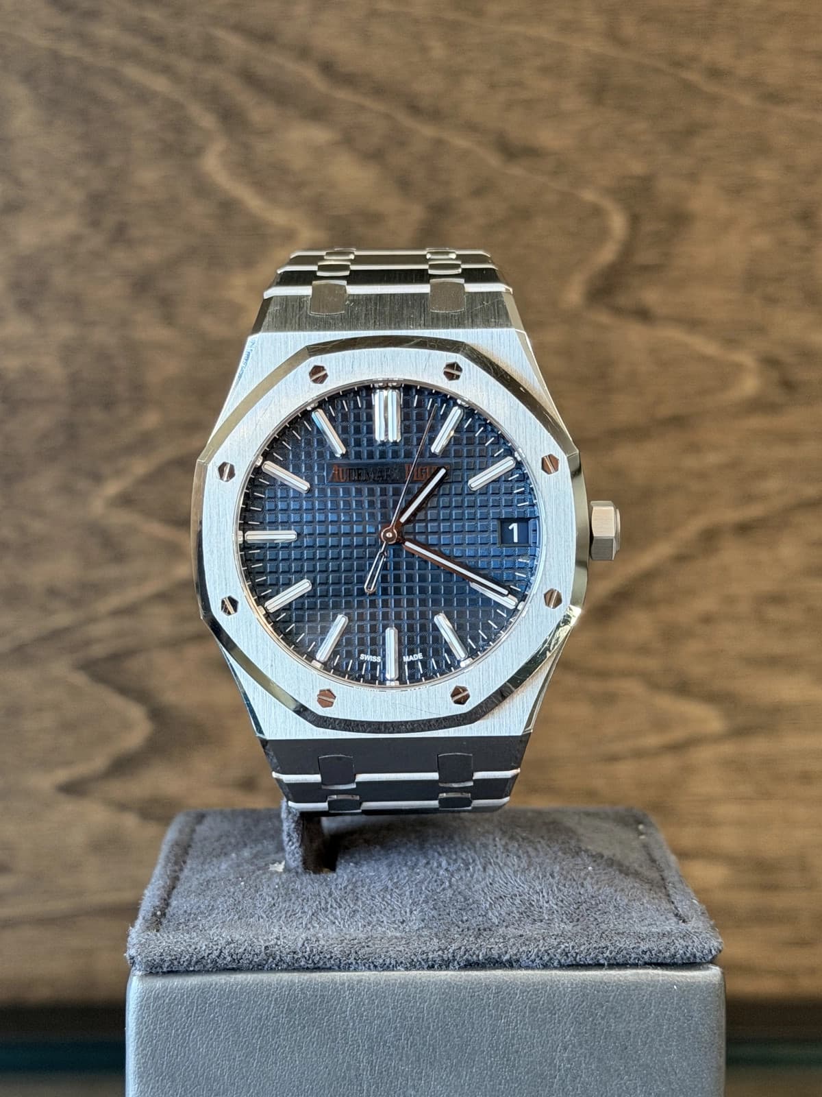 Audemars Piguet Royal Oak Blue Bracelet 15510ST.OO.1320ST.06 Complete 2023