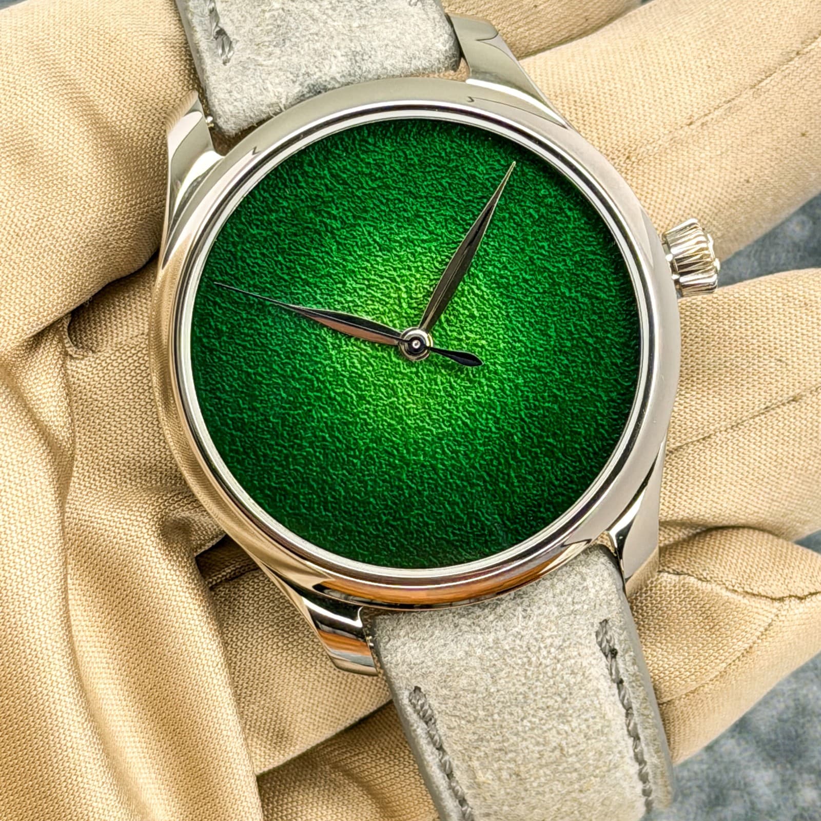 H.Moser & Cie. Endeavour Available 2025 Endeavor Concept