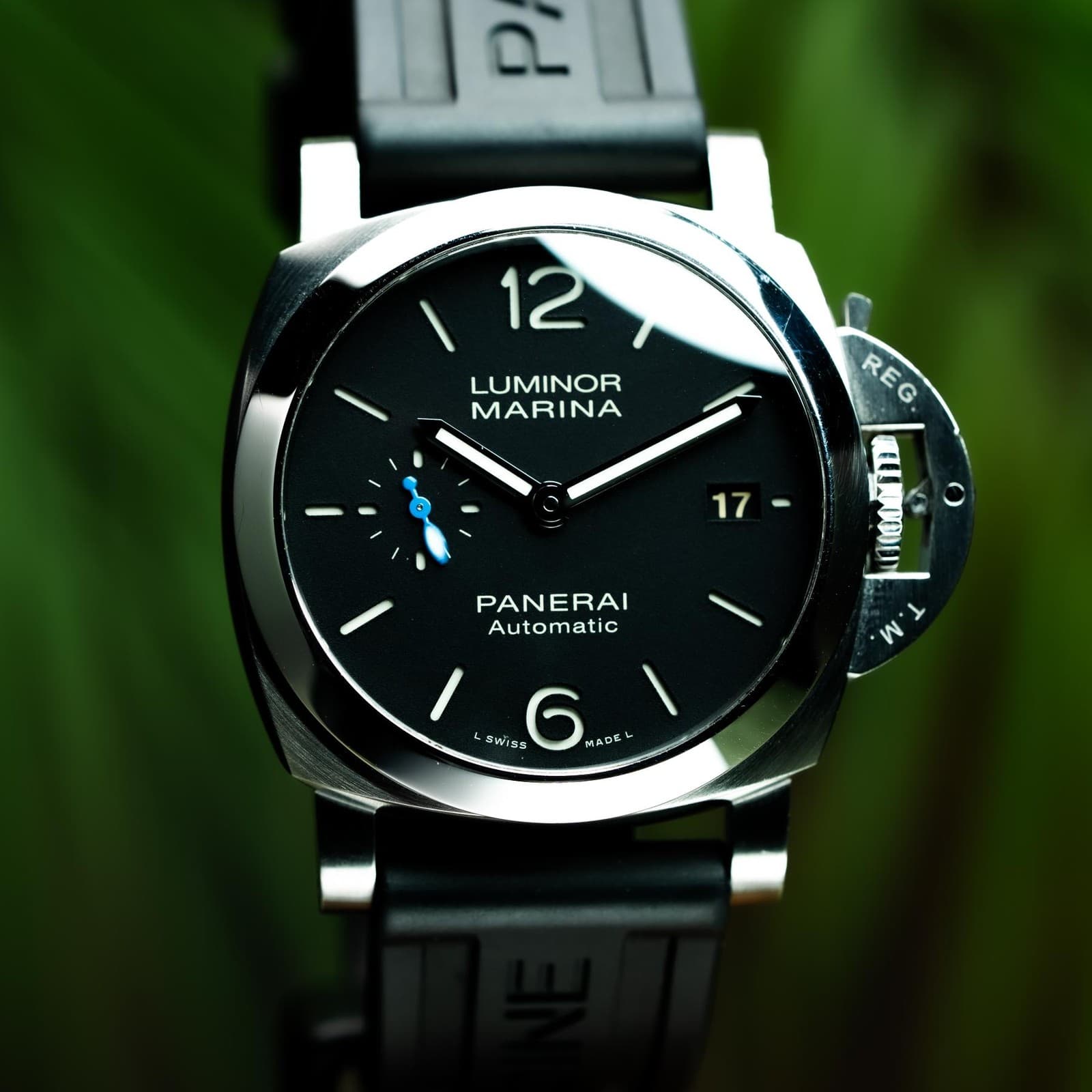 2023 Panerai Luminor Quaranta 40mm PAM1372 Full Set
