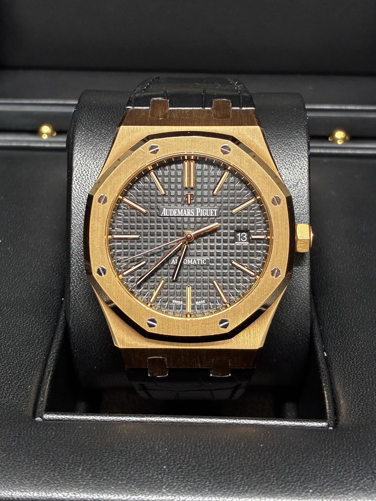 Audemars Piguet Royal Oak 41mm Rose Gold Box & Papers 15400OR.OO.D002CR.01