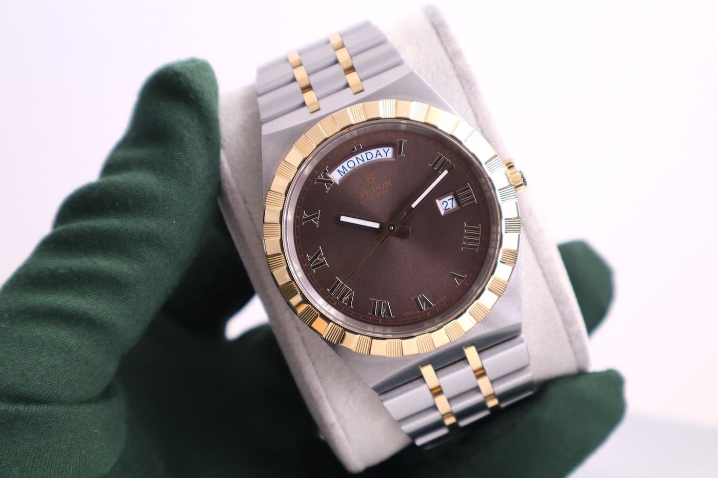 Tudor Royal Day Date 18k Yellow Gold 41mm Chocolate Dial Automatic Men's Watch