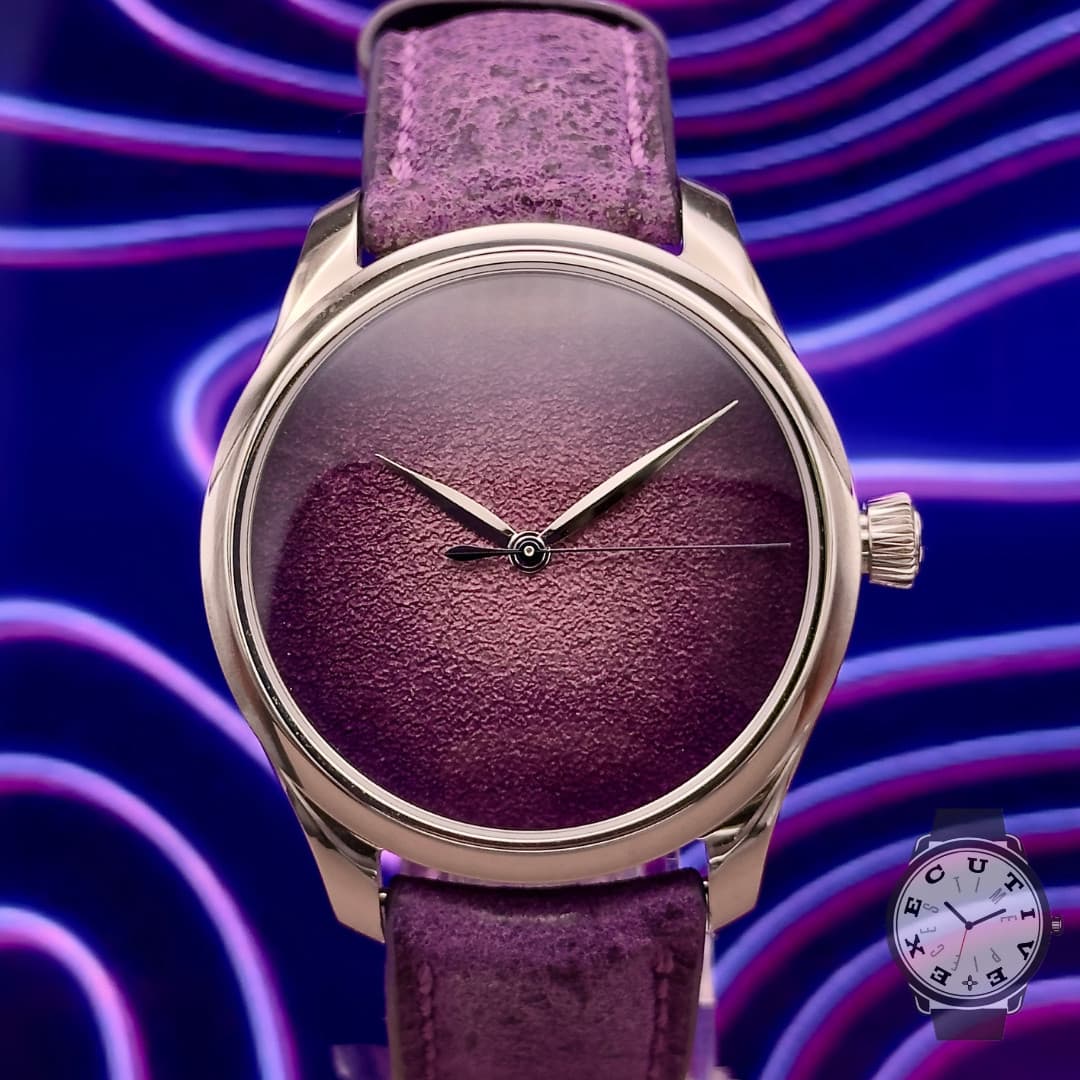 H.Moser & Cie. Endeavour Centre Seconds 40mm Concept Purple Enamel 1201-1200 NEW