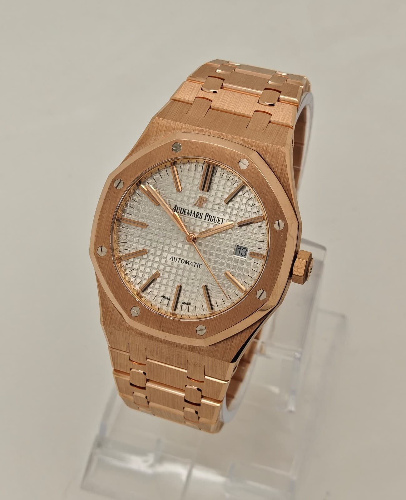 Audemars Piguet Royal Oak White Dial 41mm 18K Rose Gold Watch B&Ps 15400OR