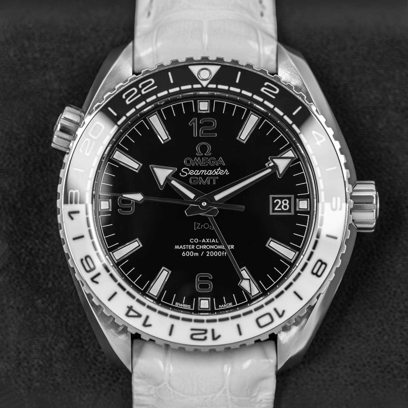OMEGA Seamaster Planet Ocean 600M 215.33.44.22.01.001
