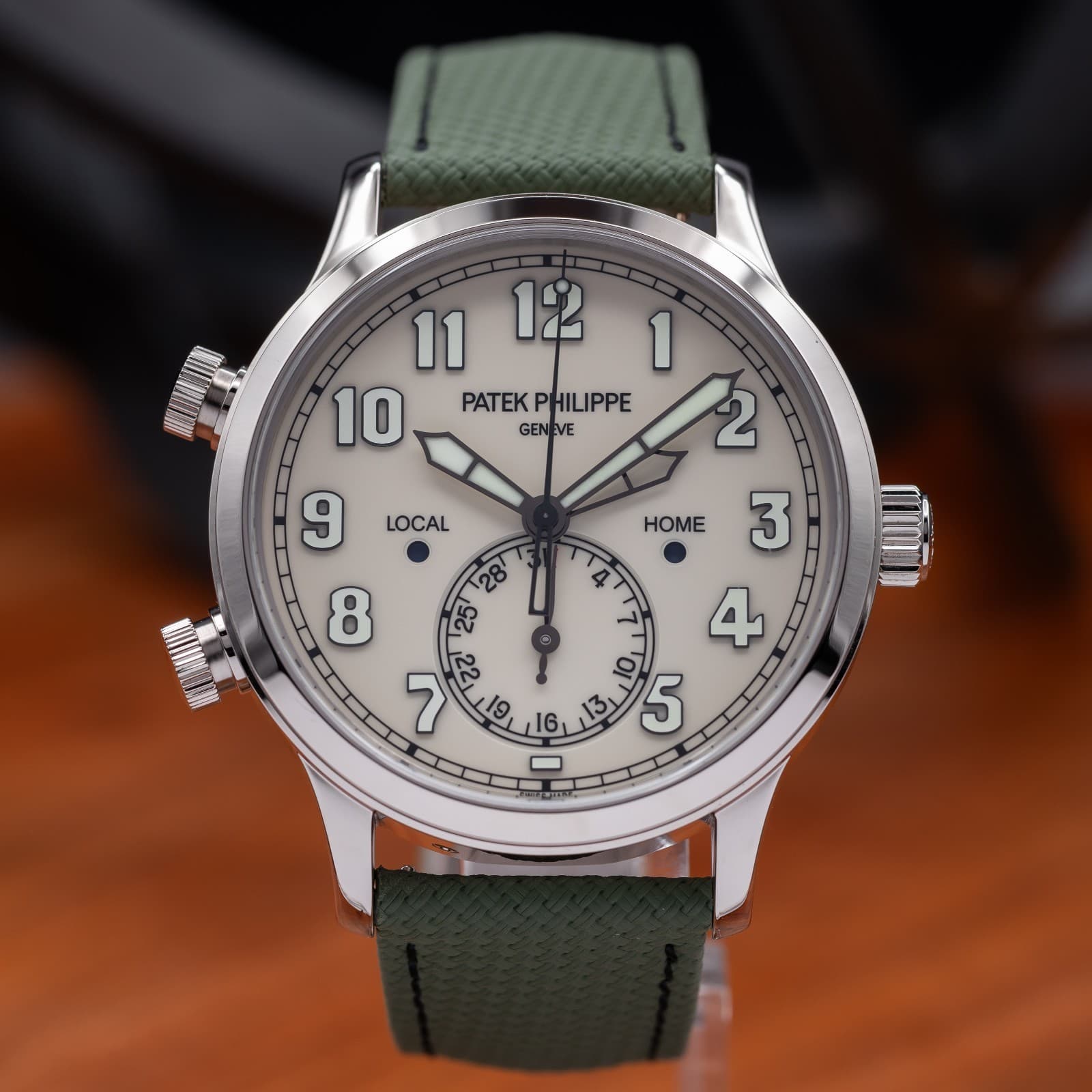 2026 Patek Philippe Calatrava 5524G-010 Pilot Travel Time White Gold Ivory Dial