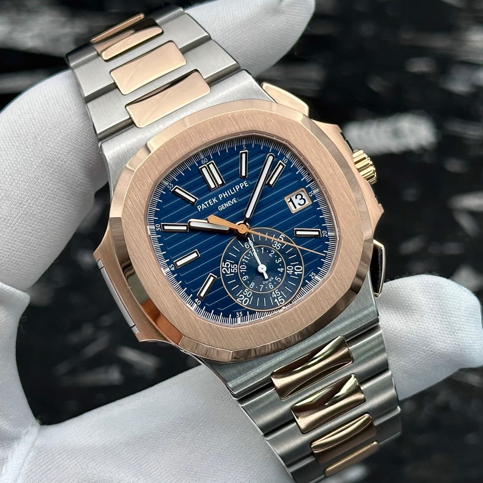 Patek Philippe Nautilus Flyback Chronograph 5980/1AR Blue Rose Gold Steel 40mm