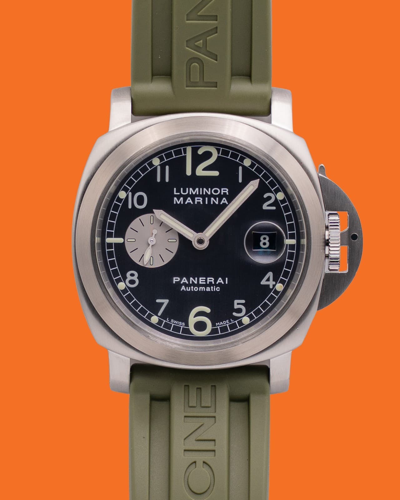 Panerai Luminor Marina 44mm Pam00086 Black Dial Green strap