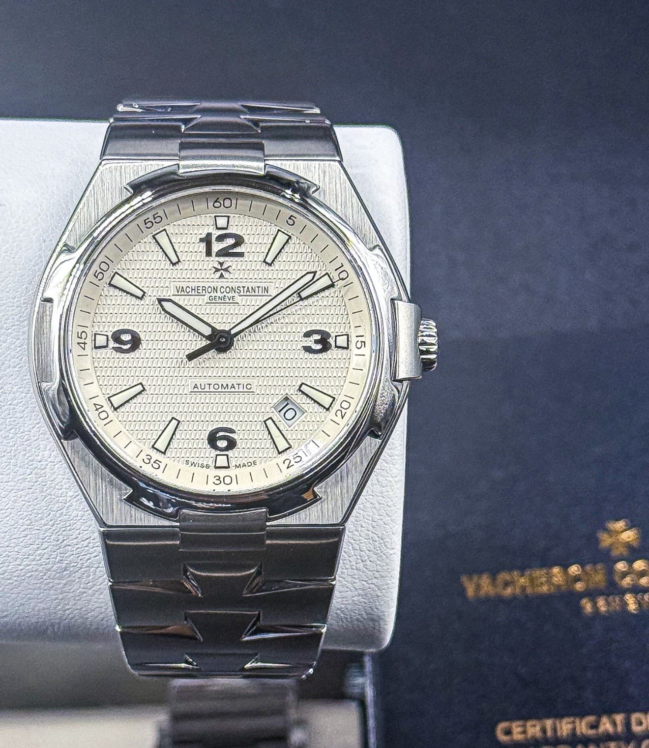 Vacheron Constantin Overseas Silver Men's Watch 47040/B01A-9093