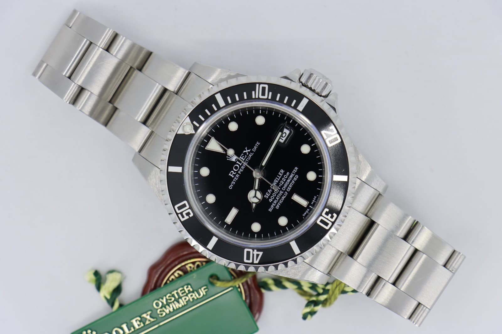 Rolex Sea-Dweller 4000 16600T Black Dial & Bezel Box & Papers Circa 2004 40mm