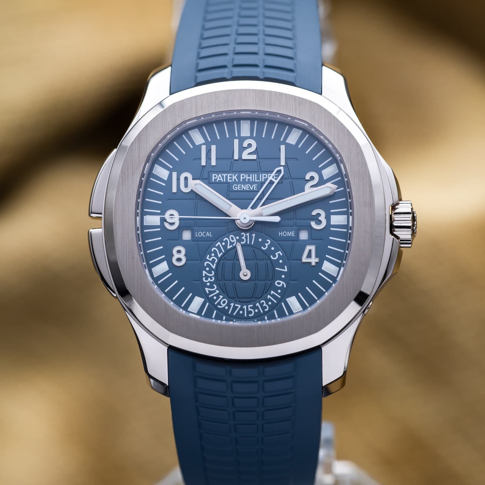 Patek Philippe Aquanaut Travel Time White Gold Blue Dial 5164G-001 Complete Set
