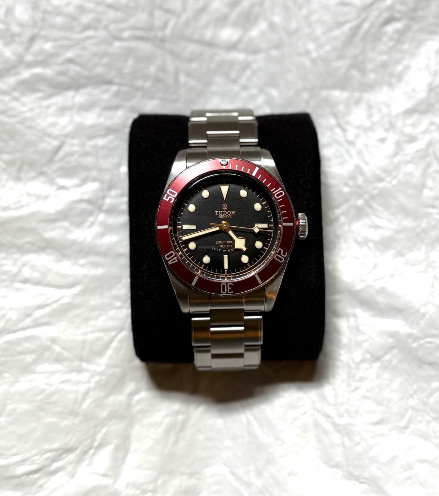Tudor Black Bay 41mm Steel Smiley Black Dial Burgundy Bezel ETA 79220R Set