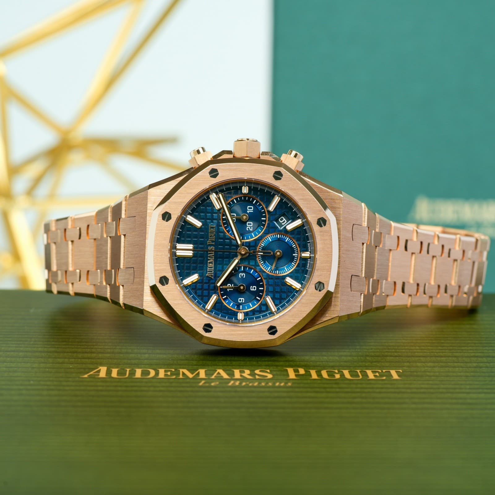 2022 Audemars Piguet Royal Oak Chronograph 38mm Blue Rose Gold Complete Set