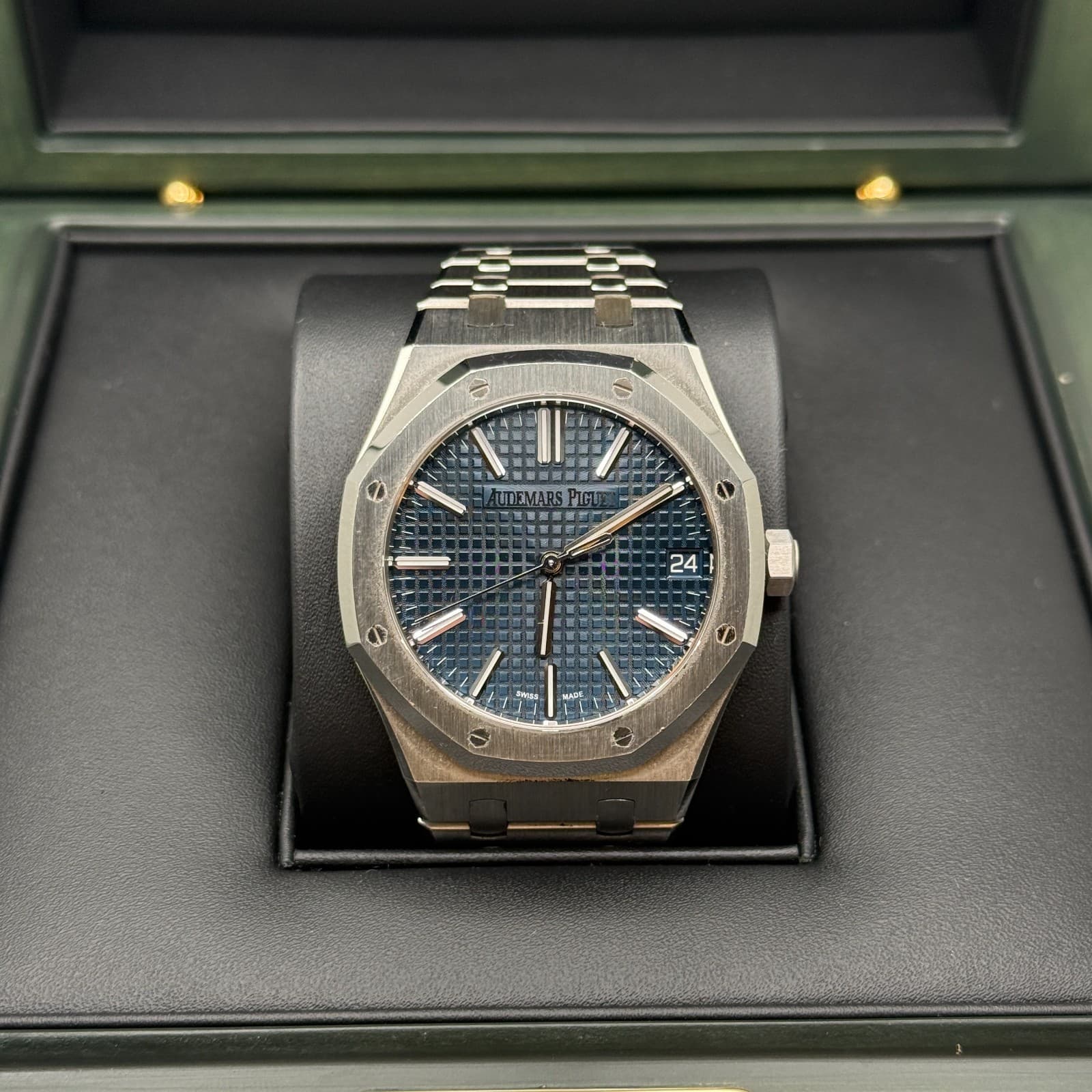Audemars Piguet Royal Oak Selfwinding Blue Dial Stainless Steel Bracelet