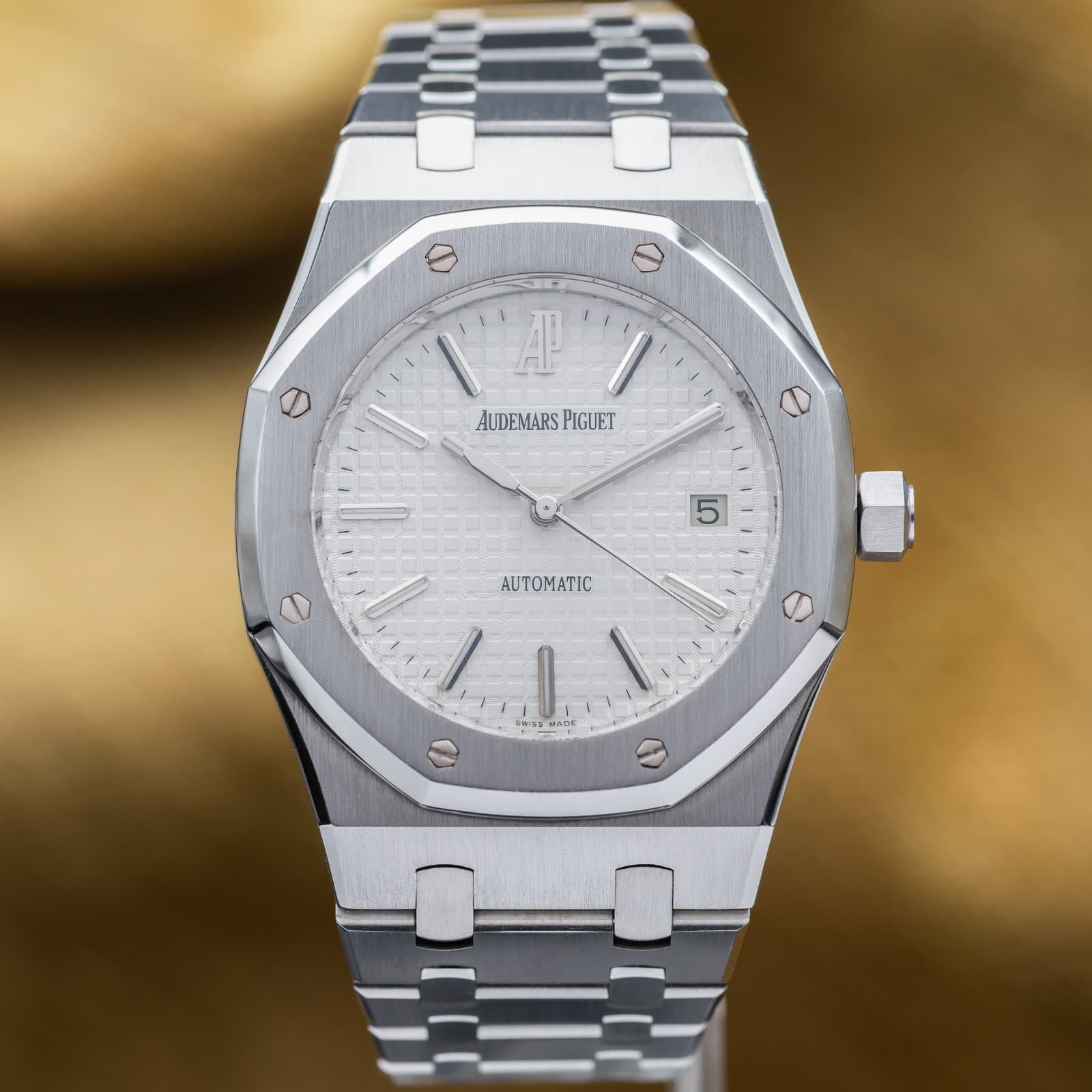 Audemars Piguet Royal Oak 39mm White Dial Stainless Steel - AP 15300st
