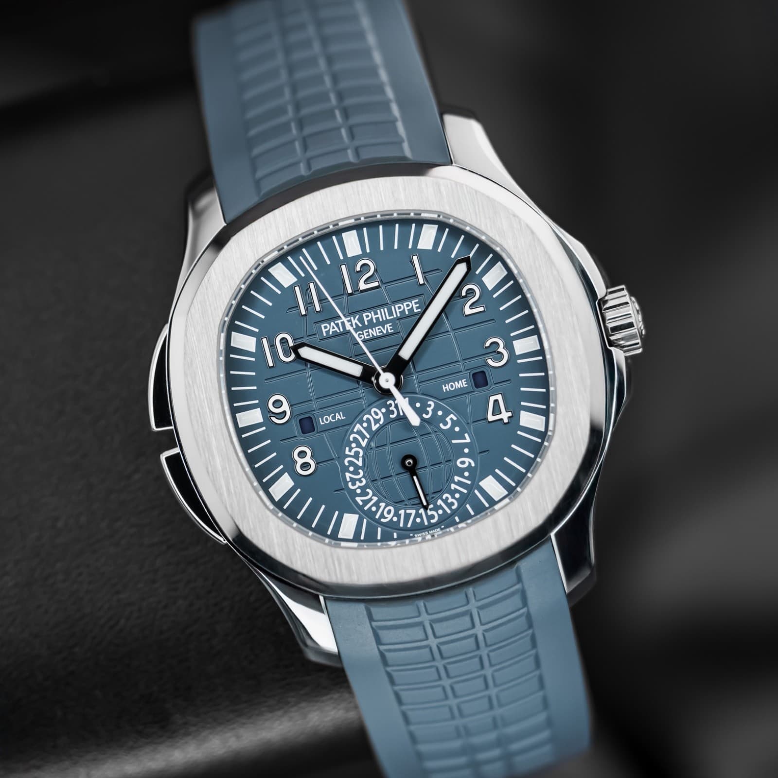 Patek Philippe Aquanaut Travel Time White Gold Blue-Gray Dial  5164G-001 B&P