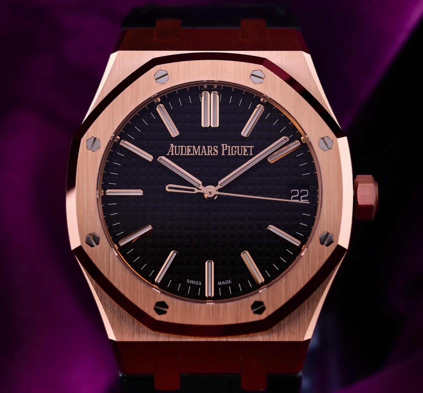 Audemars Piguet Royal Oak Selfwinding 15510OR.OO.D002CR.02 Pink Gold Black Dial