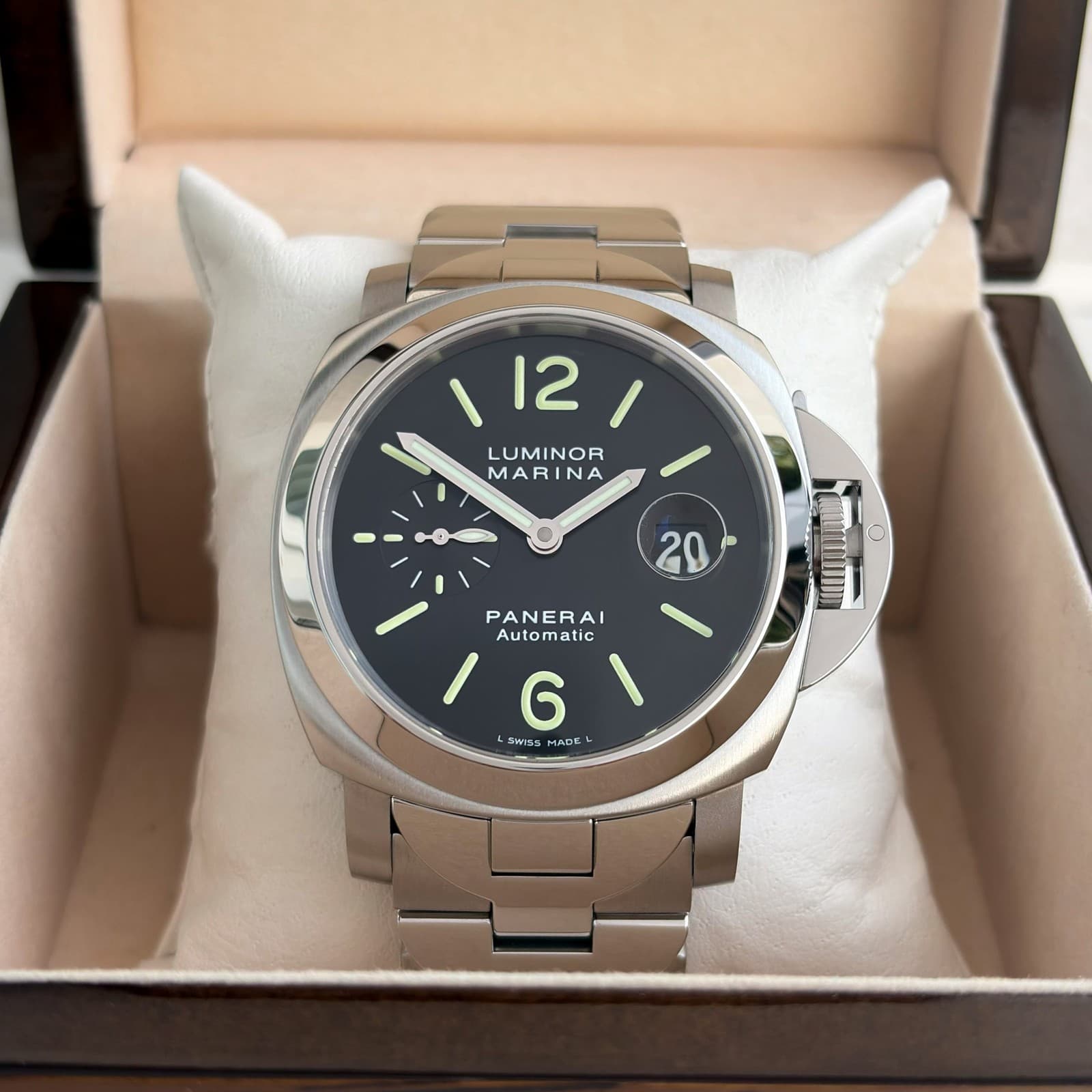 Panerai Luminor Marina Ref: PAM00220 Automatic OP6648 Steel 44mm Men's Watch