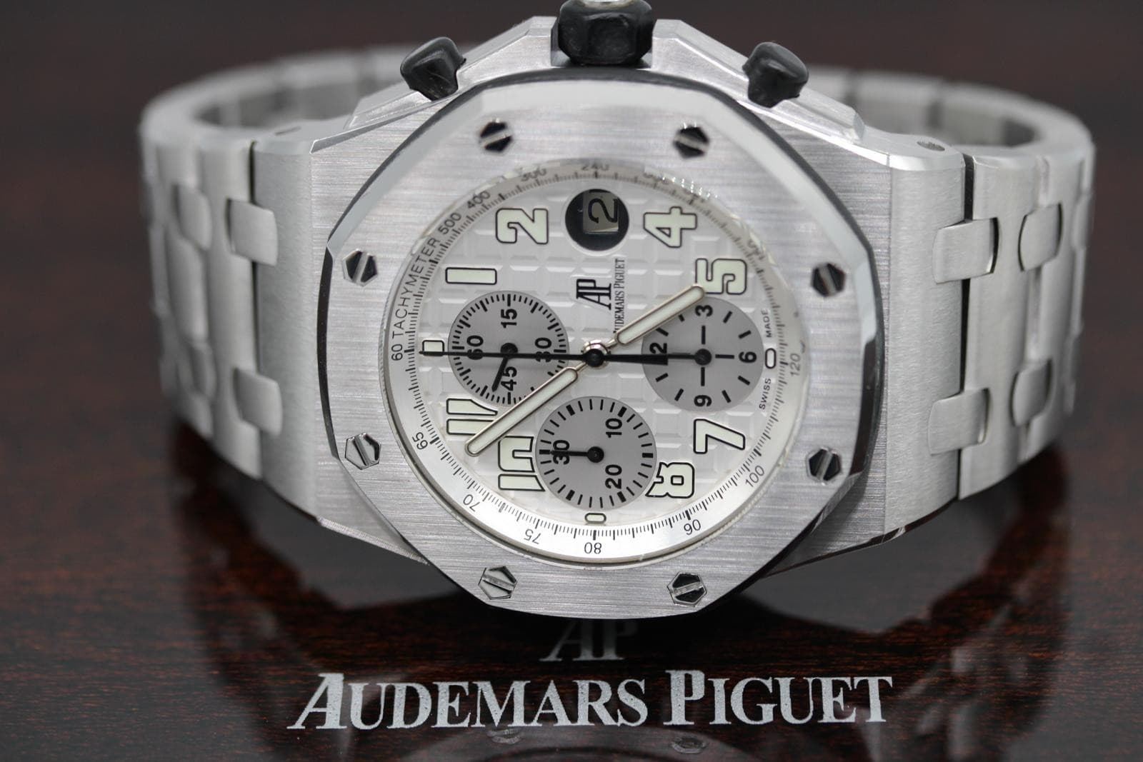 Audemars Piguet Royal Oak Offshore Silver Men's Watch - 25721ST.OO.1000ST.07.A