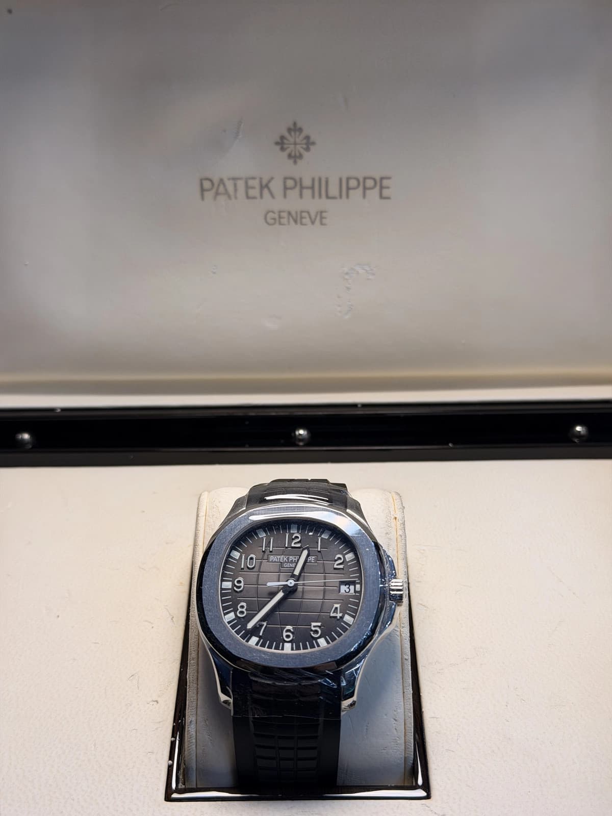 Patek Philippe Aquanaut Black Arabic Dial on Strap 5167A-001 Complete 2021
