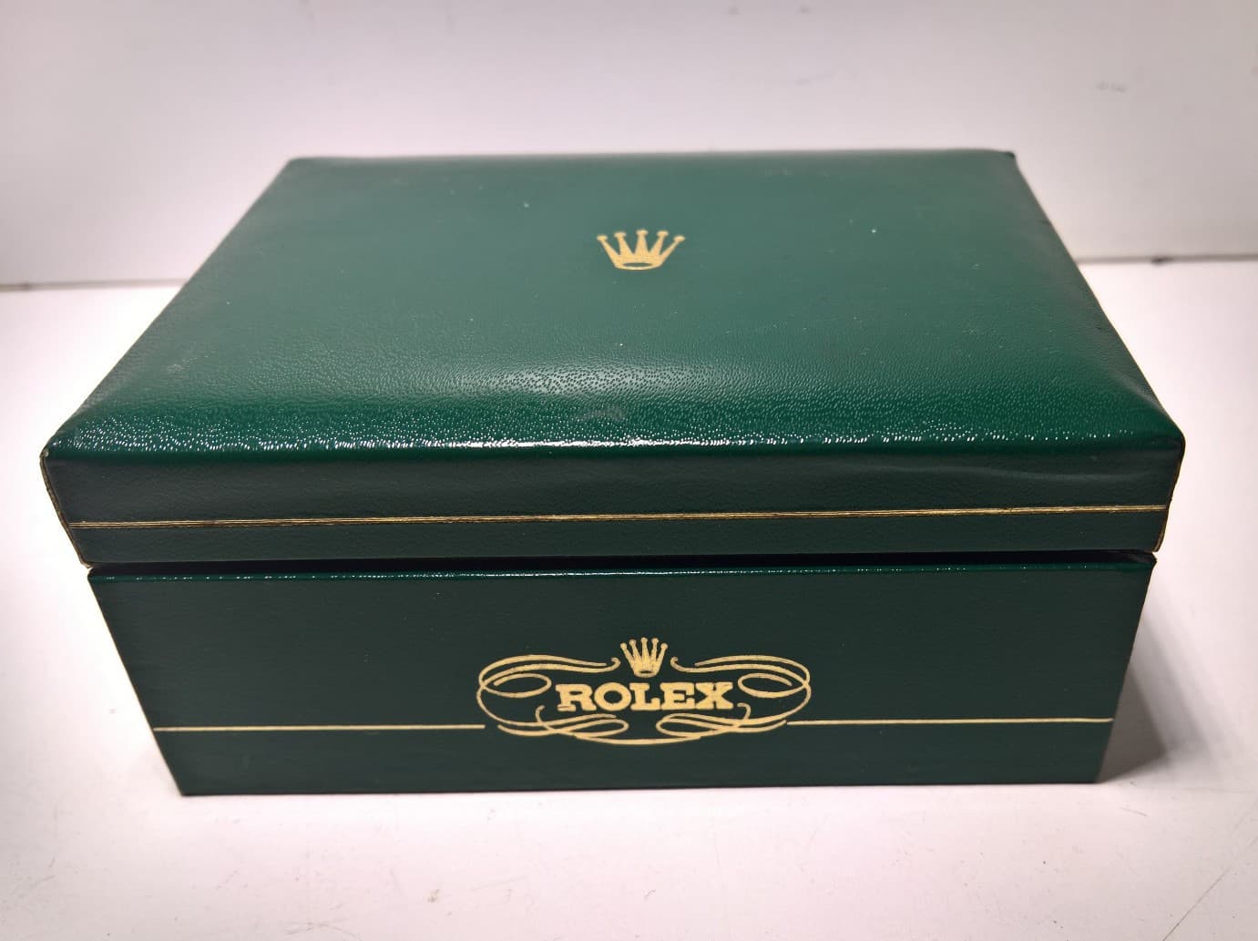 ULTRA RARE VINTAGE ROLEX EXPLORER 6610 WATCH BOX 50/60 APPROX GENUINE 100%