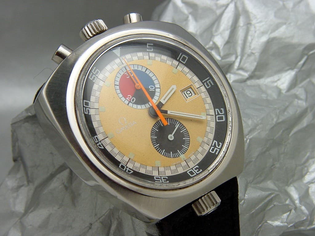 Omega Bullhead Chronograph Wristwatch Ref. 146.011-69 Cal 930