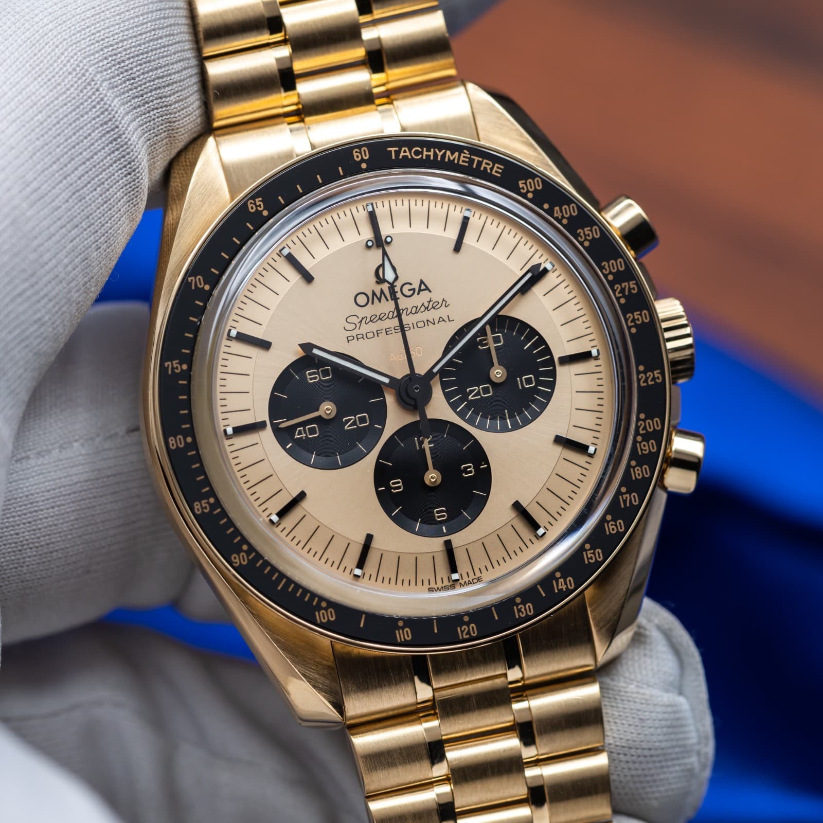 OMEGA Speedmaster Moonwatch Professional Yellow Gold 310.60.42.50.99.001